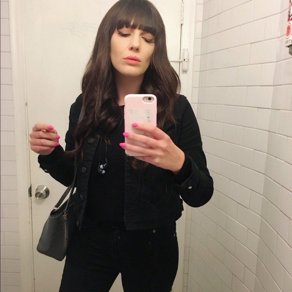 Meet your Posher, Rebecca